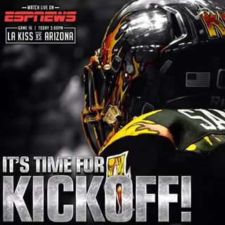 And we're underway in Arizona. Follow the action on television on ESPNews.
Photographer: @voorheesstudios