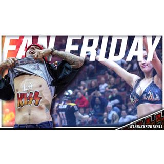 A photo is worth 1,000 words. BEST FANS IN THE @aflarenaball! #FANFRIDAY #WEAREONE #LAKISSFOOTBALL